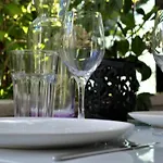 Pierres Plates