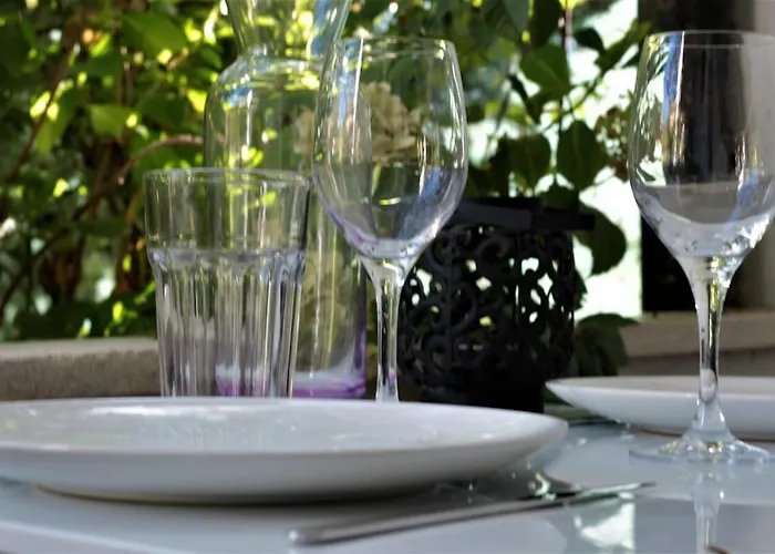 Pierres Plates